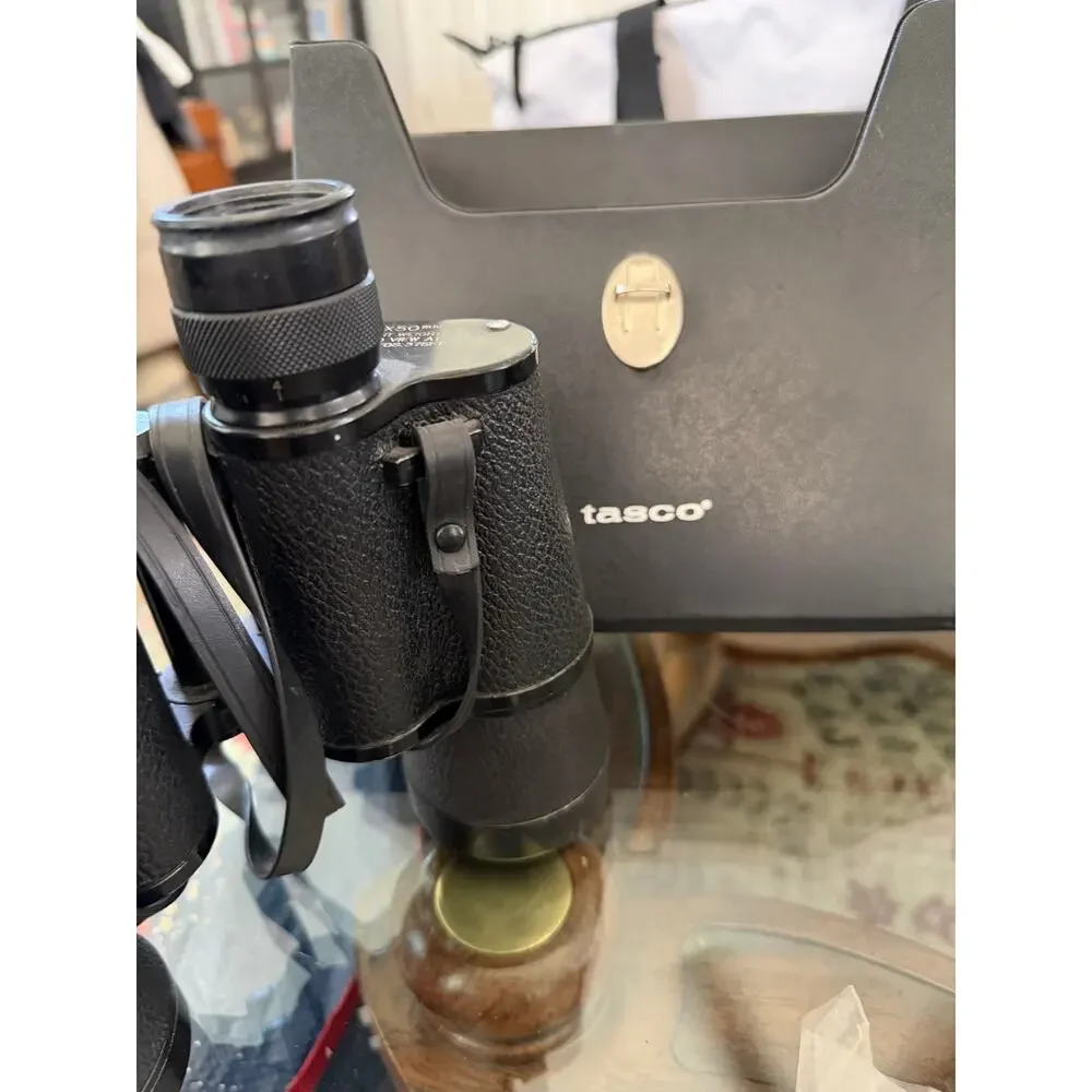 VTG Tasco Binoculars Black Coated Optics 1000 YDS with Case Light Weight 7x35mm